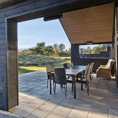 Дом отдыха 5 Star In Romo