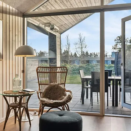 5 Star In Romo Дом отдыха