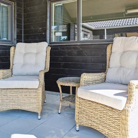 5 Star In Romo Holiday home *